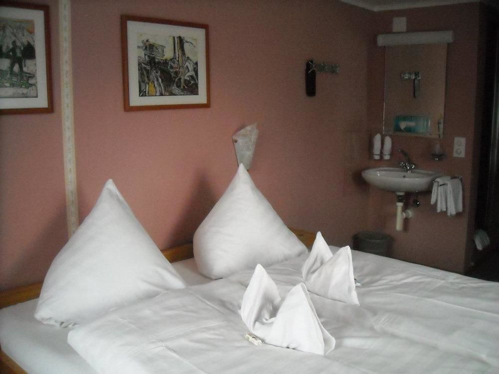 Hotel Garni Ursalina Bad Ragaz Buitenkant foto