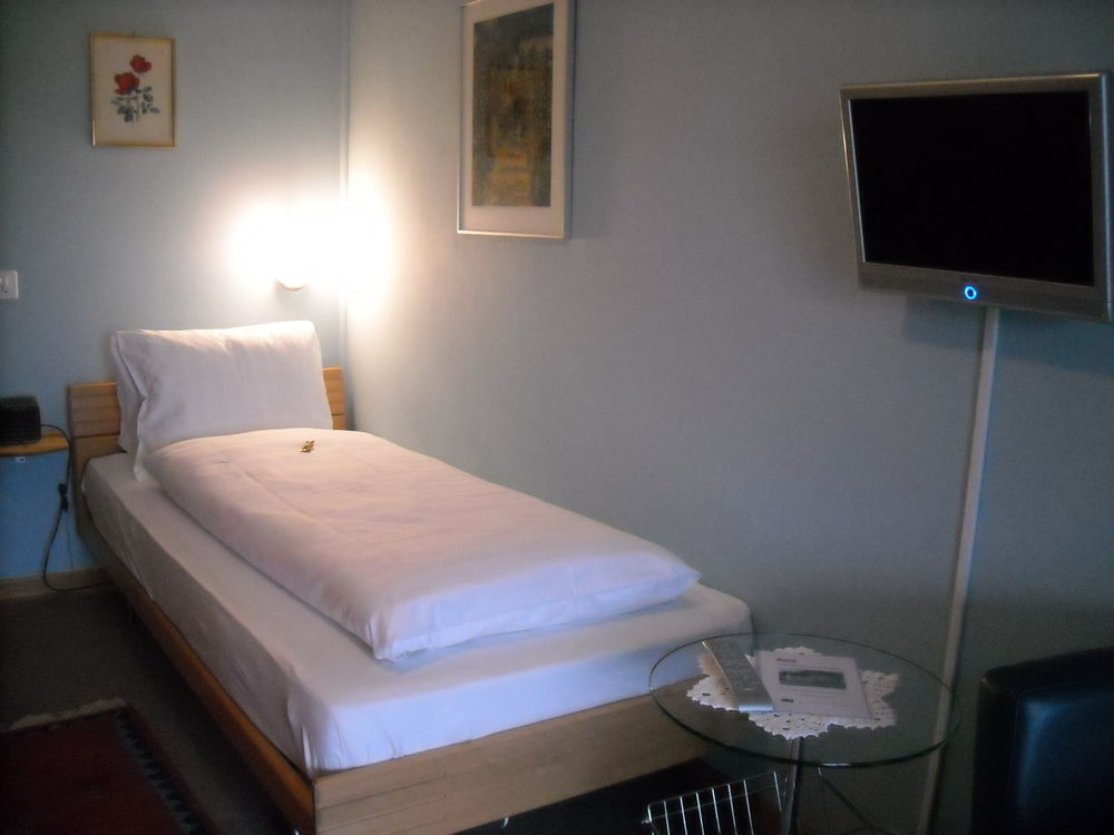 Hotel Garni Ursalina Bad Ragaz Buitenkant foto